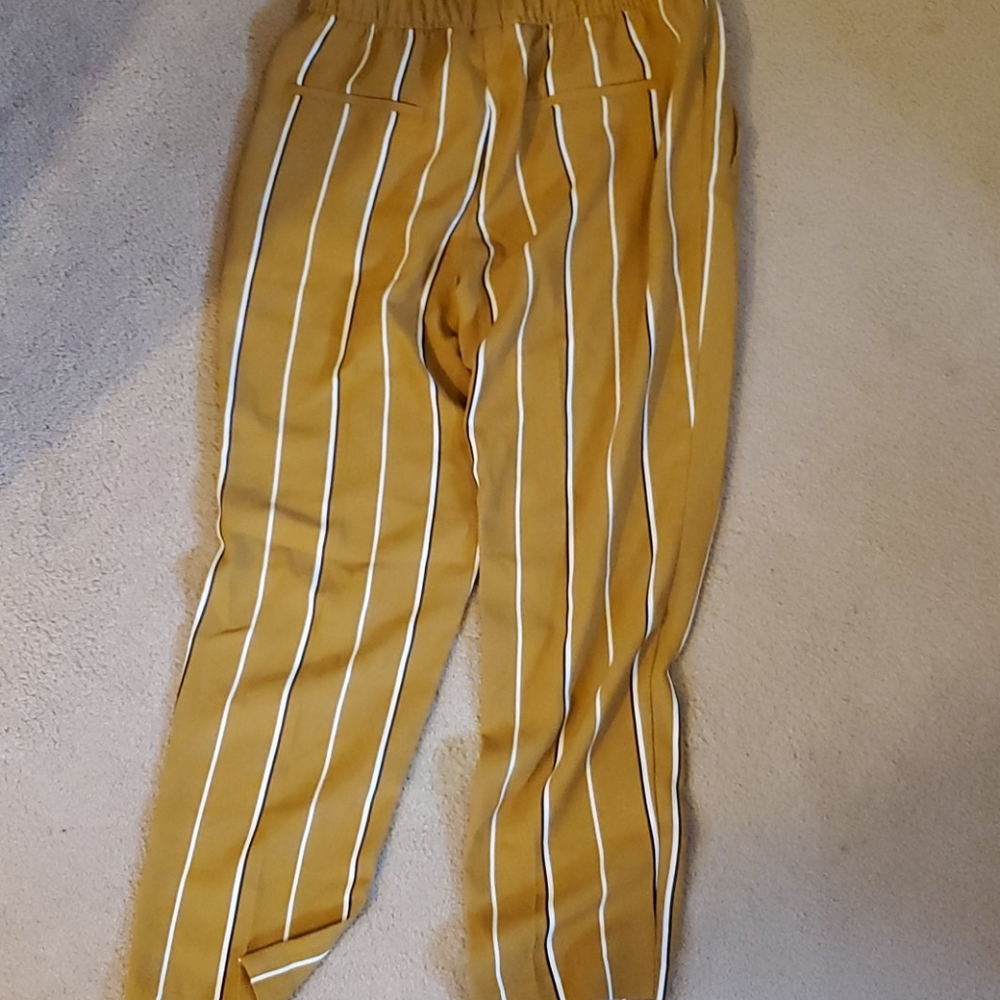 Pants - Picture 2 of 3